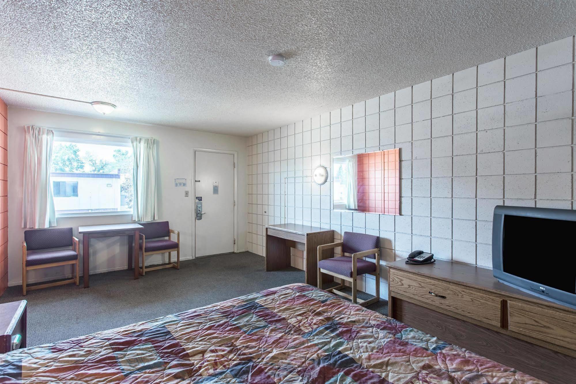 Budget Inn Missoula East المظهر الخارجي الصورة