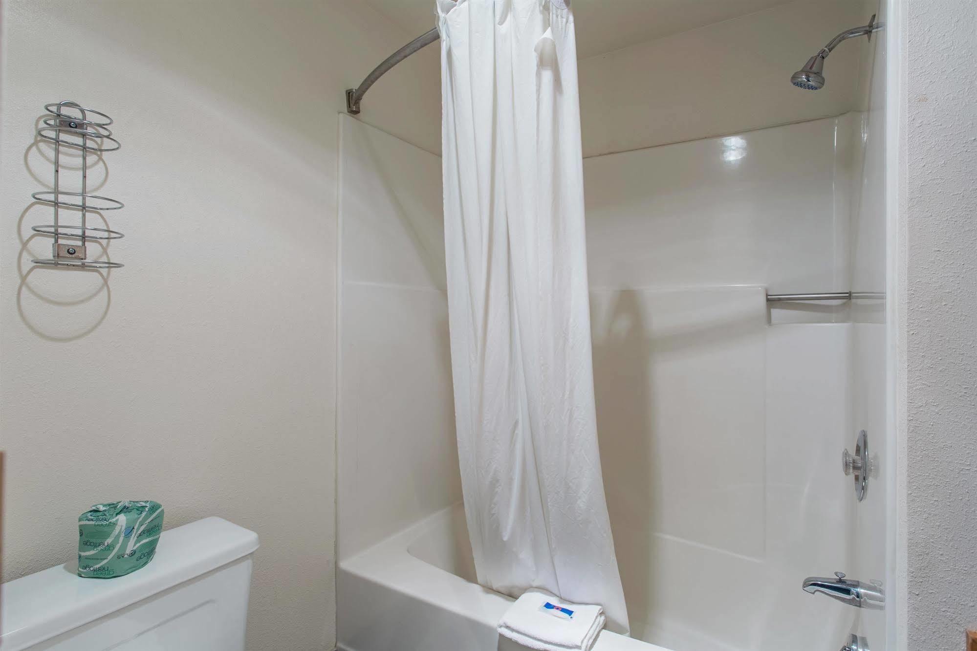 Budget Inn Missoula East المظهر الخارجي الصورة