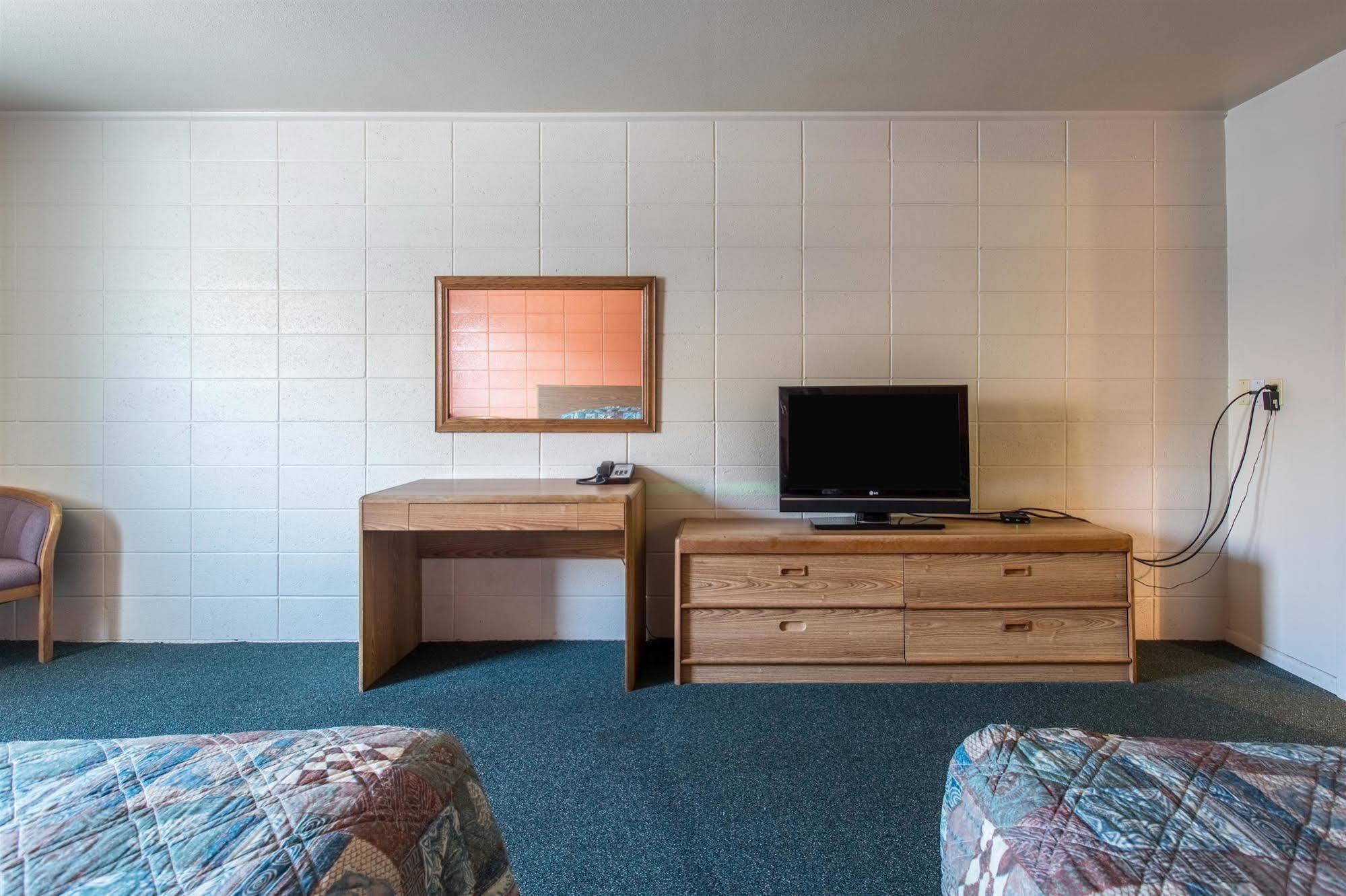 Budget Inn Missoula East المظهر الخارجي الصورة